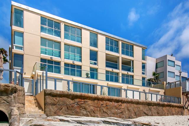 202 Coast Blvd 7, La Jolla, California 92037, 3 Bedrooms Bedrooms, ,2 BathroomsBathrooms,Condo,Sold,Coast Blvd 7,1017