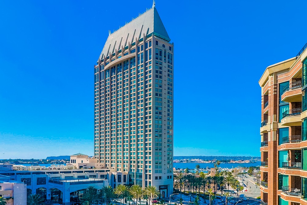 500 West Harbor Dr., Unit 1010, San Diego, California 92101, 2 Bedrooms Bedrooms, ,2 BathroomsBathrooms,Condo,For Sale,City Front Terrace,West Harbor Dr., Unit 1010,10,1005